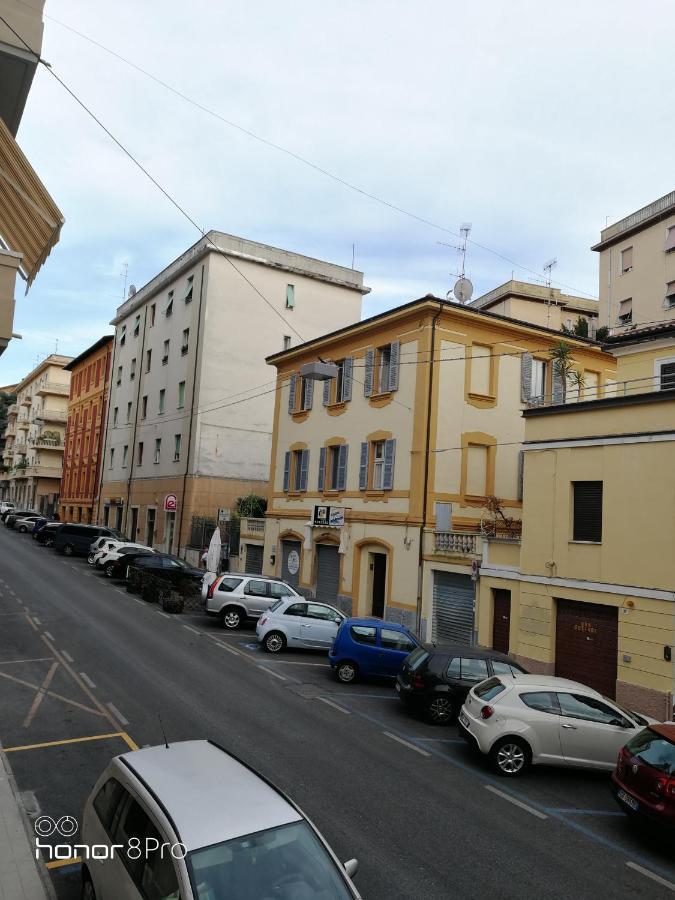 Hotel Casa Viorica 2 Ancona Exterior foto